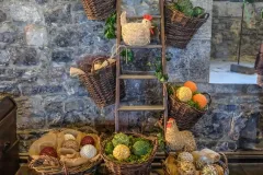 Een middeleeuws kasteel in bloemen - Château médieval en Fleurs - 20 may 2019-012